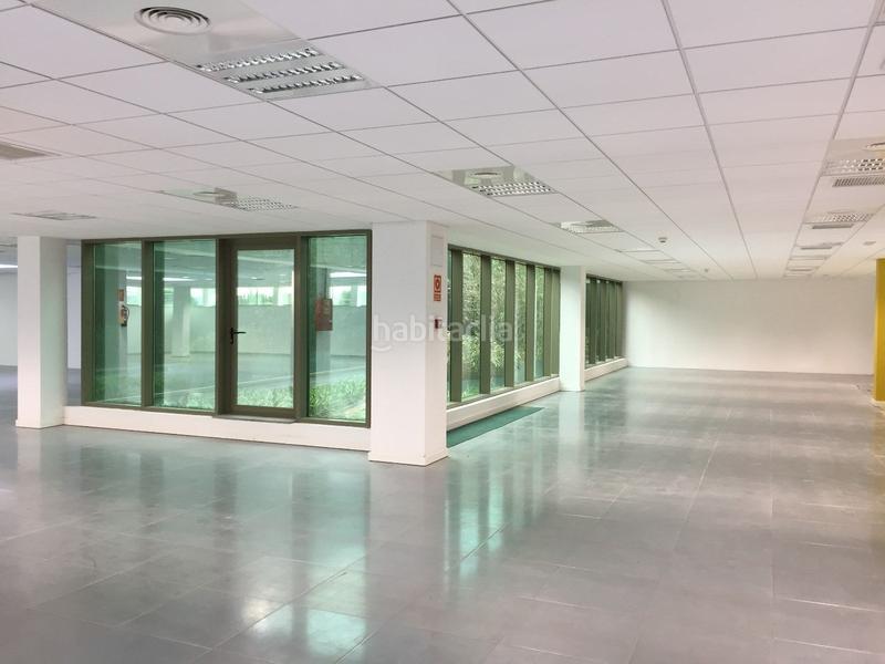 Foto e48b750d-7d63-4f60-a374-61309e617295. Location bureau dans camí de can camps 13 dans Bellaterra