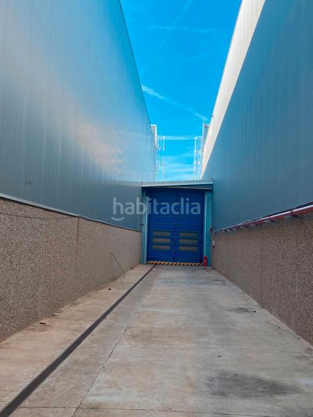 Foto 13b84312-88b2-4ac0-82ab-7dba9d6a2ec9. Affitto capannone industriale con riscaldamento in Bisbal del Penedès (La)