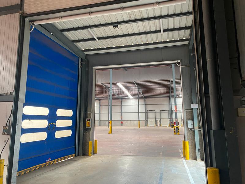 Foto 6a5c156a-008f-479b-83c1-facdf3002170. Affitto capannone industriale con riscaldamento in Bisbal del Penedès (La)