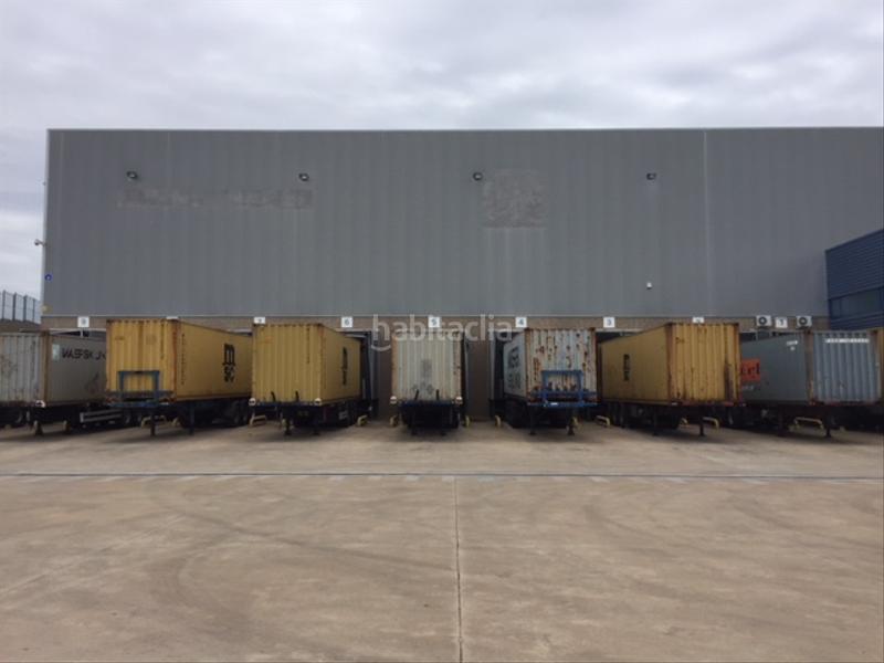 Foto 9053f847-93c7-4fdc-9bae-b5eb9eb17933. Affitto capannone industriale con riscaldamento in Bisbal del Penedès (La)