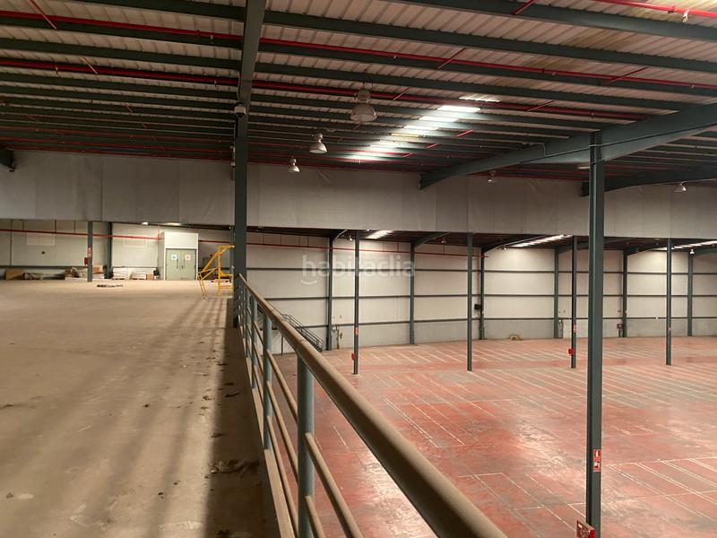 Foto e2ce1333-2902-4c26-b0d8-09f78217920a. Affitto capannone industriale con riscaldamento in Bisbal del Penedès (La)