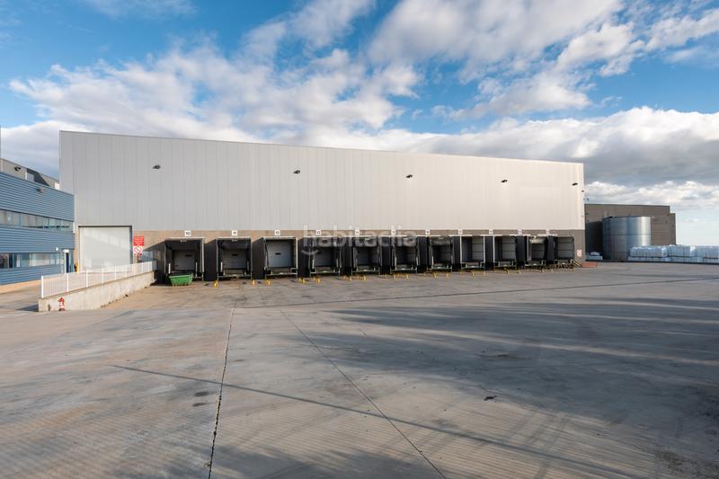 Foto c64a88f8-e2dd-4a98-a268-ff2d79ec2ef6. Alquiler nave industrial alquiler de nave industrial en calle dels boters en Bisbal del Penedès (La)