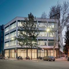 Rent Office space in Carrer de tànger 74. Calle de tànger 66, barcelona