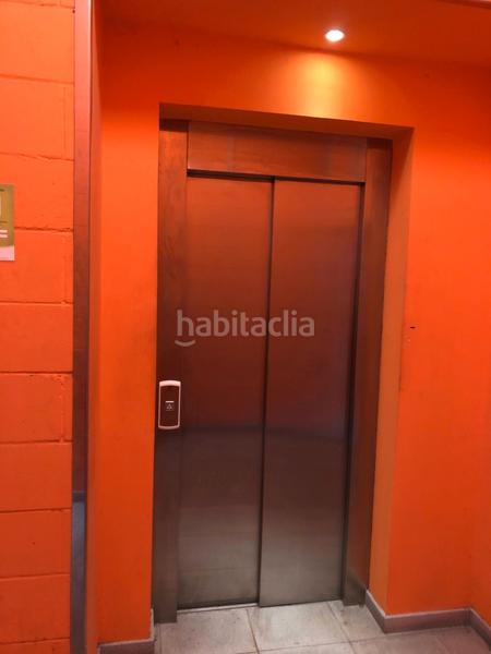 Foto 43fab23c-76f3-436a-bcc8-17ebddf349a1. Fabrikhalle mit heizung in Zona Franca - Port Barcelona