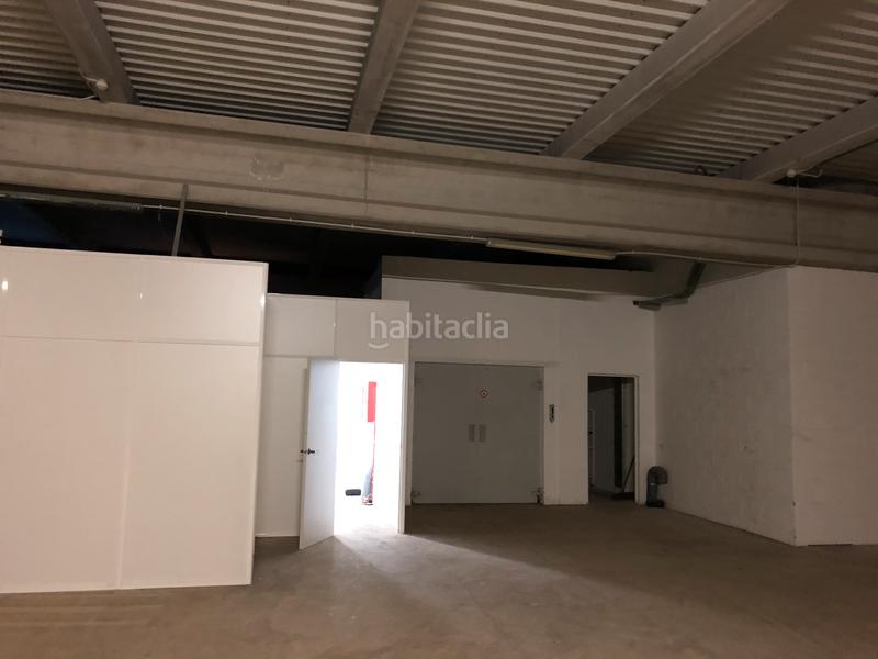 Foto 84eceee3-2c5c-45d5-8587-c0f5b6859ea8. Fabrikhalle mit heizung in Zona Franca - Port Barcelona