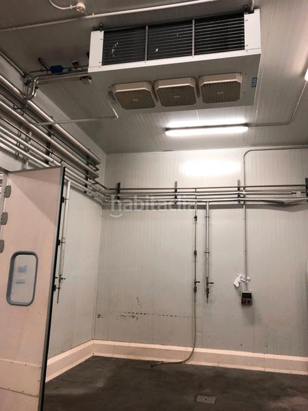 Foto 87b06253-d2a6-4047-aa29-66af145de5ea. Fabrikhalle mit heizung in Zona Franca - Port Barcelona