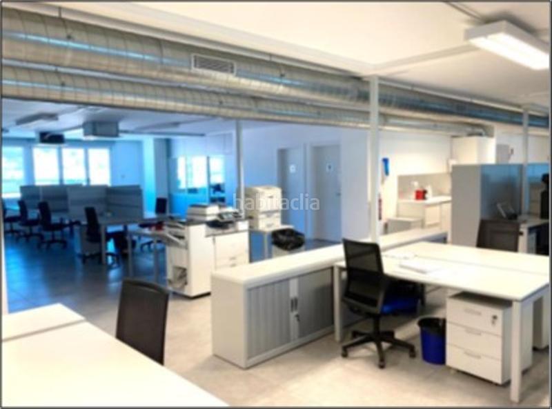 Foto bed0bfe3-08f1-468e-9988-b4feafdf9830. Nave industrial nave en venta en Molins de Rei