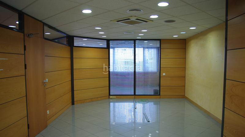 Foto 35e9a4ec-dfd9-4af0-a422-5e817f983075. Location bureau dans carrer de tuset 20 dans Sant Gervasi - Galvany Barcelona