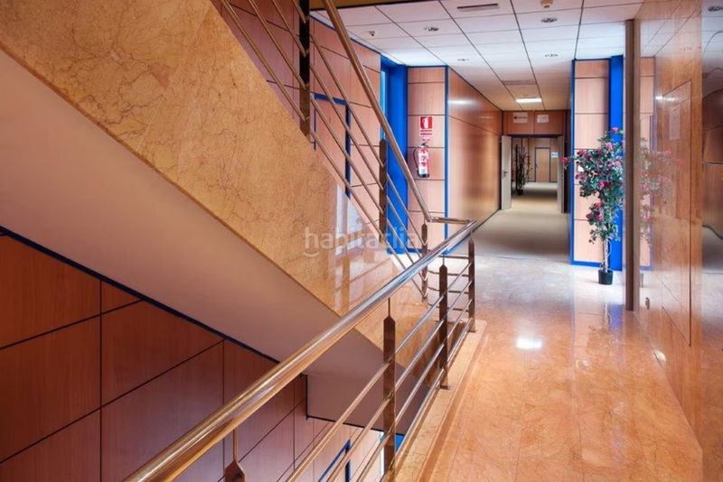 Foto 51d7b7b5-d122-4c57-8811-0ef68651a408. Rent office space in n/a in Parc Tecnològic Paterna