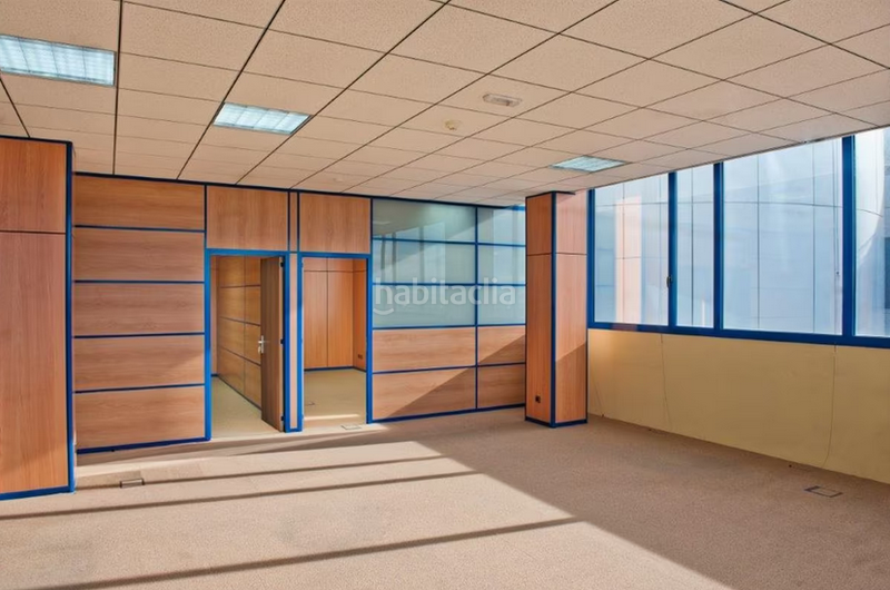 Foto 9abd78d7-537b-4167-b85c-d9b4c74abd9f. Rent office space in n/a in Parc Tecnològic Paterna