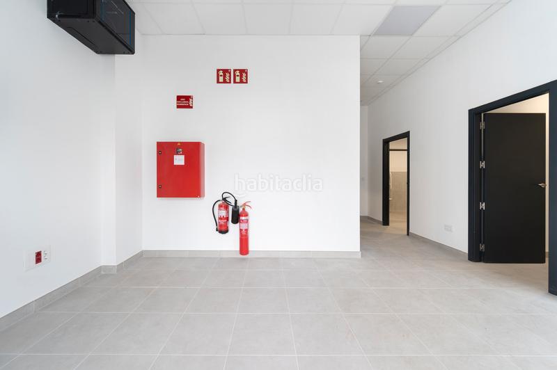 Foto 658d31d7-d64f-4649-b1ec-26b349de2b68. Affitto capannone industriale in camino de los afligidos 4 in Alcalá de Henares