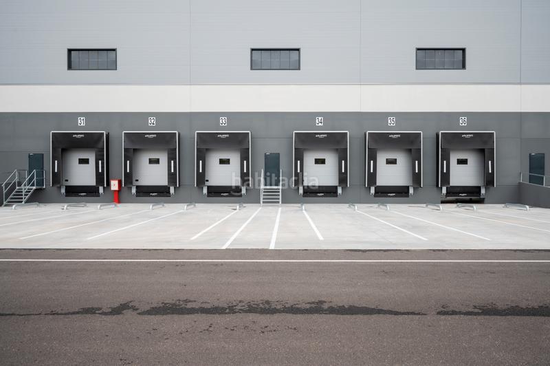 Foto 80501656-588d-442d-8a49-105fc069fcda. Affitto capannone industriale in camino de los afligidos 4 in Alcalá de Henares