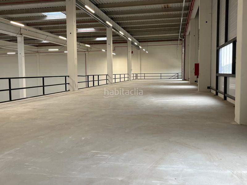 Foto 17c8d563-1d43-460f-a7c5-90da255a0566. Lloguer nau industrial a camino de los afligidos 4 a Alcalá de Henares