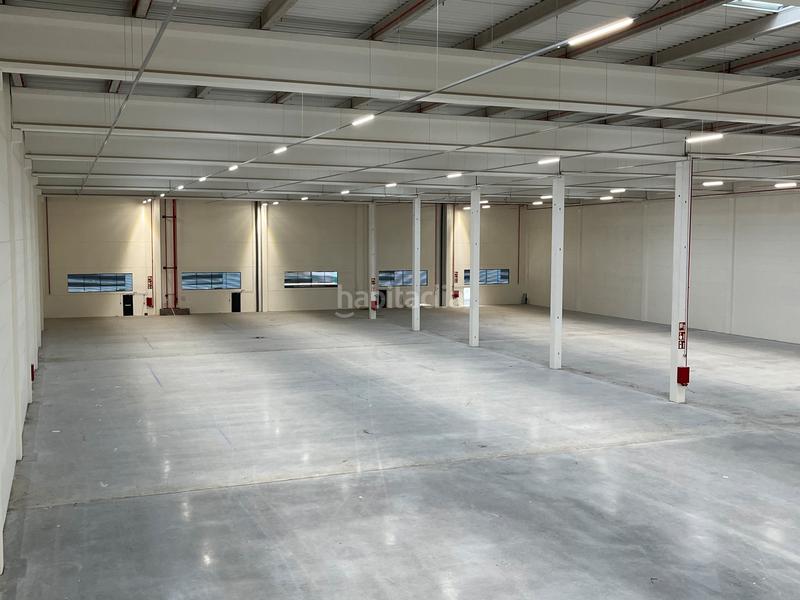 Foto dbce177a-187e-43fe-bdc9-c5c3fd12e9f3. Rent industrial building in camino de los afligidos 4 in Alcalá de Henares