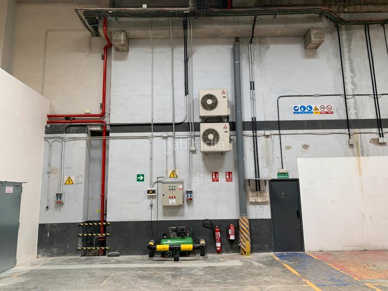 Foto deb440ef-a8a3-4d41-8b79-5d506824d69d. Location bâtiment à usage industriel dans calle de rumanía 1 dans Coslada