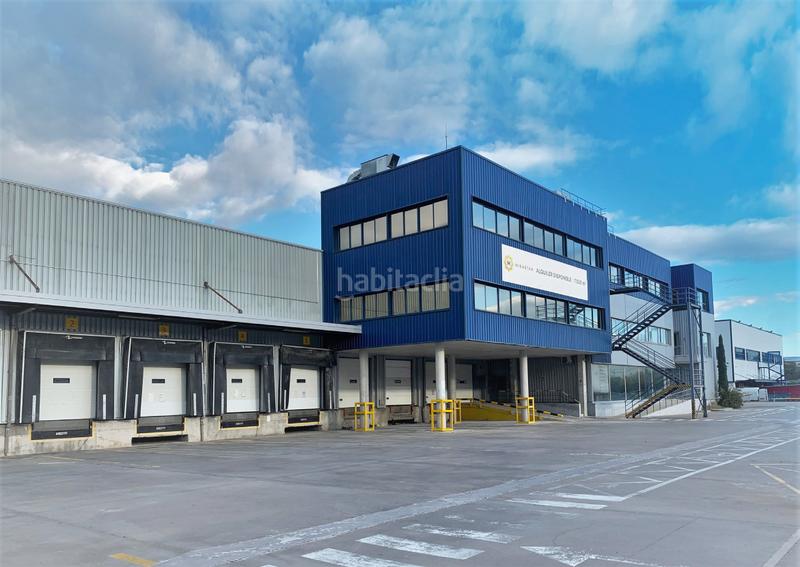 Foto fffa9b27-4d3a-47b4-be56-cd700a835320. Location bâtiment à usage industriel dans calle de rumanía 1 dans Coslada