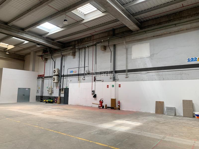 Foto f1a0046a-2b31-40cf-af02-eb04ab949314. Miete fabrikhalle in calle de rumanía 1 in El Barral Ferial Coslada