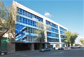 Büro in Calle de Julián Camarillo 7