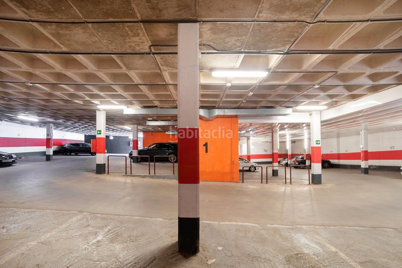 Foto 58885d95-5ad0-4907-97c2-ed39568181de. Miete büro in calle de basauri 17 in La Florida - El Plantío Madrid