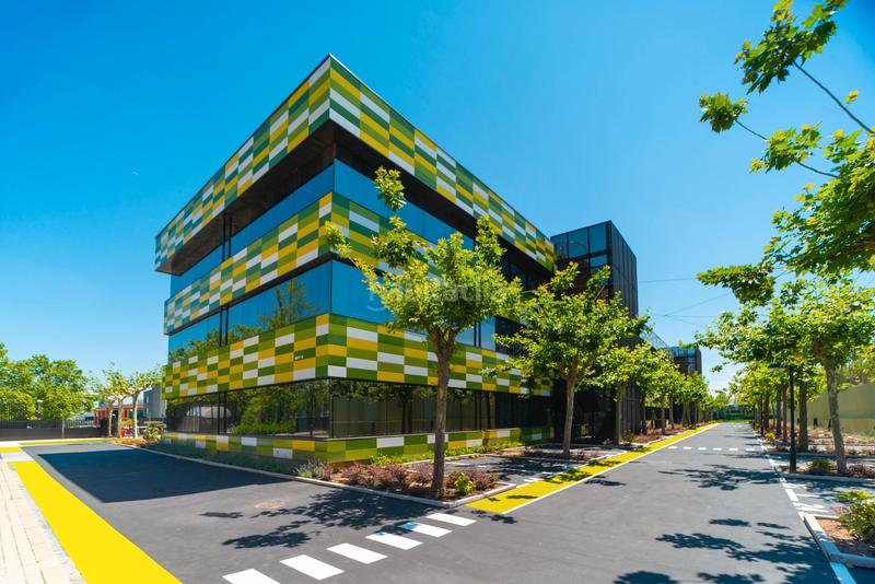 Foto 8c72e9b6-6060-45ac-9223-12d32c7ddae2. Rent office space in calle de basauri 17 in La Florida - El Plantío Madrid