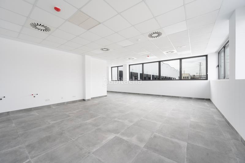 Foto 58c1a3f3-0ebd-49ee-9ae8-1269ff1ce4ef. Lloguer nau industrial a calle de rey pastor 19a a Leganés