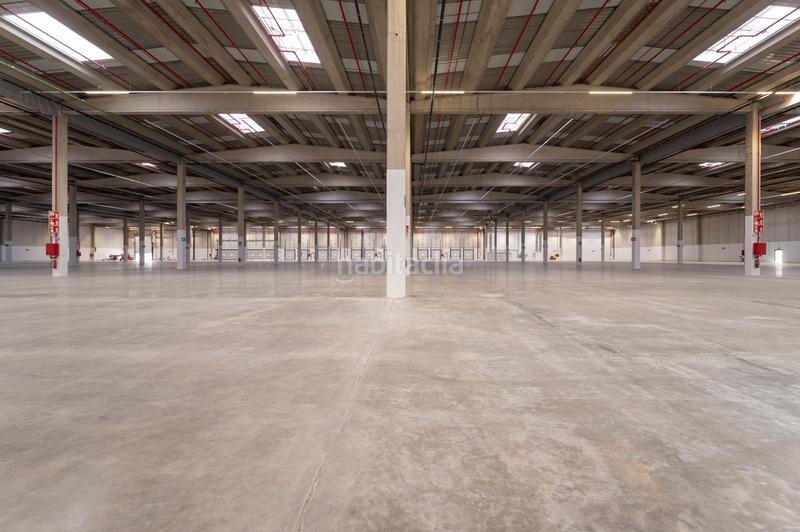 Foto 585b09d6-5d1c-48db-b8f0-43f70e635663. Location bâtiment à usage industriel dans calle de rey pastor 19a dans Leganés