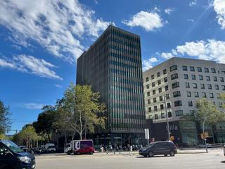 Rent Office space in Carrer d'entença 325. Oficina en alquiler en calle entenza 325