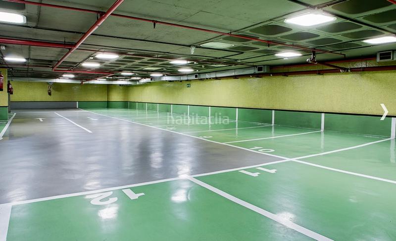 Foto 0bc84c9a-3ae6-49d3-8cdb-3ae035025938. Location bureau dans calle de maría de molina 40 dans Madrid