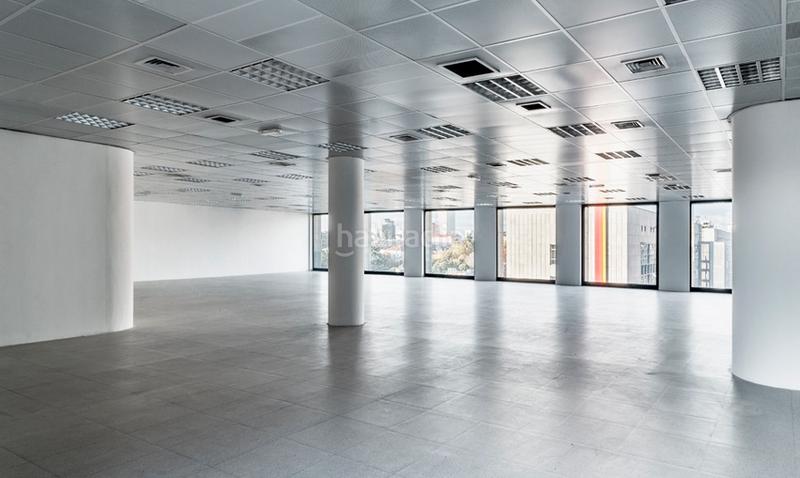 Foto 80def468-74ed-49c7-9366-68423ef8f448. Location bureau dans calle de maría de molina 40 dans Madrid