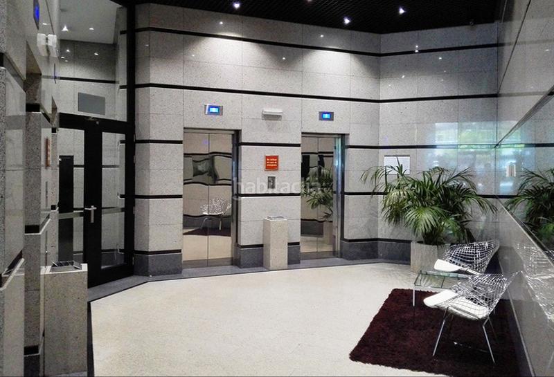 Foto 64d5d6b7-e21a-4970-b9bb-efd72c5ca777. Rent office space in calle de maría de molina 40 in Madrid