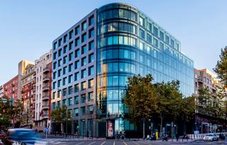 Office space in Calle de María de Molina 40