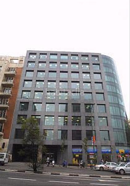 Foto f637e9fa-4603-460a-96c5-4d33416a24d3. Rent office space in calle de maría de molina 40 in Madrid