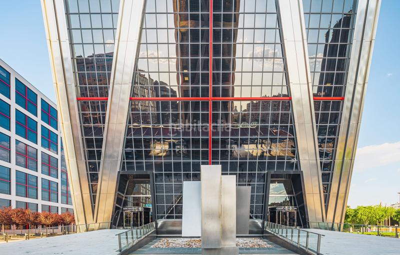 Foto fb198444-57ea-44d0-a30a-986bfc8beff6. Lloguer oficina a paseo de la castellana 216 a Castilla Madrid