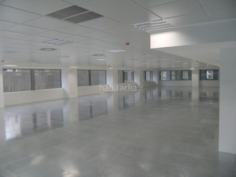 Foto 5ed9d3b2-5a85-4947-a822-c7f93778152b. Miete büro in paseo de la castellana 7 in Almagro Madrid
