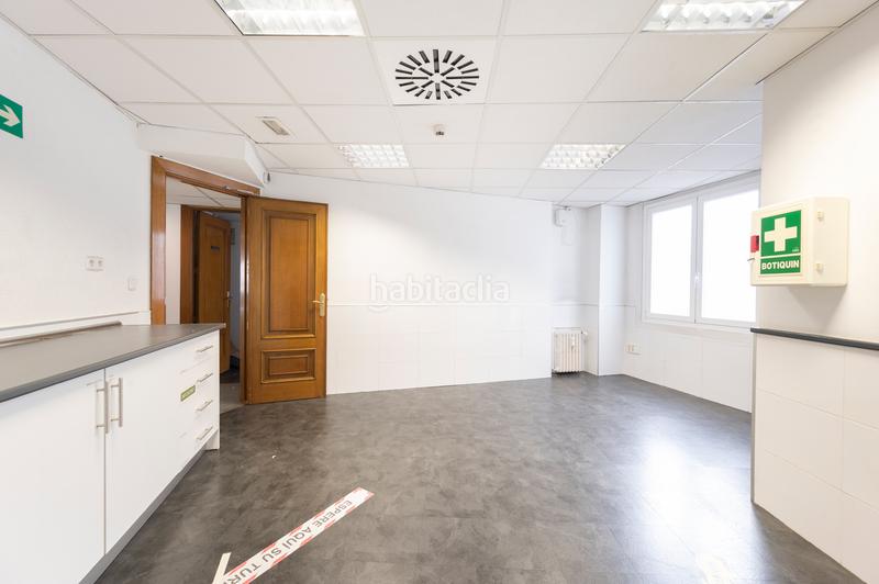 Foto e6647424-ff8e-47f2-94bb-754d7caf44ec. Location bureau dans calle de la princesa 29 dans Argüelles Madrid