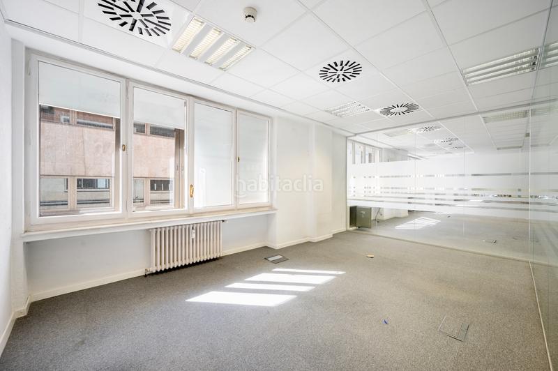 Foto 67aa59a4-492b-4c5c-af2a-7c4fc4230540. Rent office space in calle de la princesa 29 in Argüelles Madrid