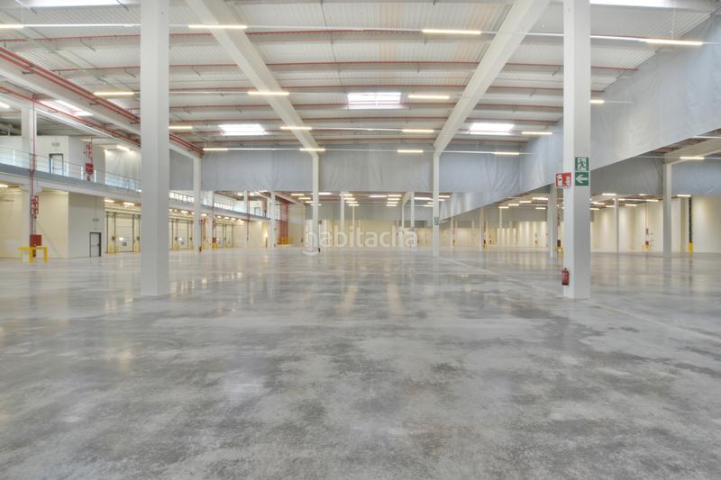 Foto d910ef4a-4272-4cd3-8f72-9284e6c1c4eb. Alquiler nave industrial en carrer circumval•lació 3 alquiler de nave en Castellbisbal