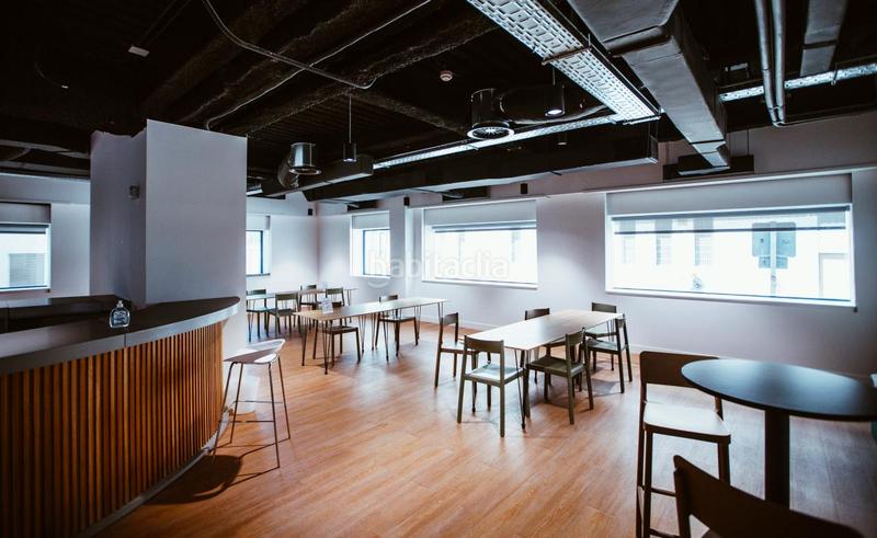 Foto c242d478-0a42-4d18-a92f-7e53114131ba. Location bureau dans calle de torregalindo 1 dans Nueva España Madrid