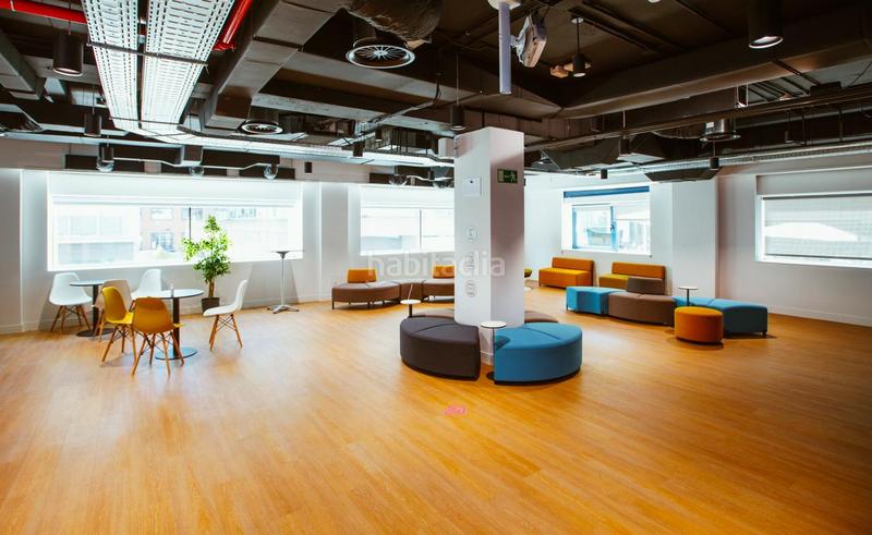 Foto 326c7fda-7e0a-4e9c-bf59-4cbcf5b7ab75. Miete büro in calle de torregalindo 1 in Nueva España Madrid