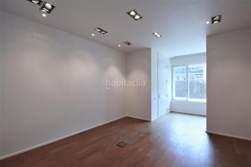 Foto 56132050-f39d-4b7e-89d3-80935bc22a99. Büro in passeig de gràcia 25 in Dreta de l´Eixample Barcelona