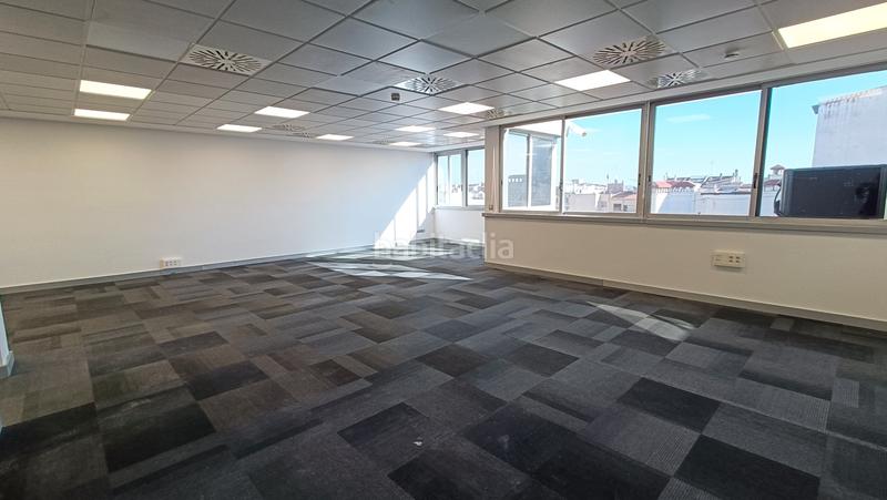 Foto f0f70a65-14a2-47a9-afef-f83d23ee18d6. Oficina en avinguda diagonal 453 bis oficinas en av. diagonal, 453 bis en Barcelona
