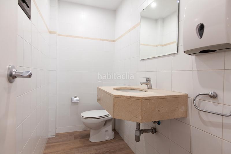 Foto 0dd67f5f-fd52-4681-92d5-f3ed3f6e095a. Miete büro in plaça de catalunya 21 in Gòtic Barcelona