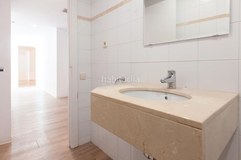 Foto 8fc91431-8363-494b-9a41-55a3c623e508. Miete büro in plaça de catalunya 21 in Gòtic Barcelona