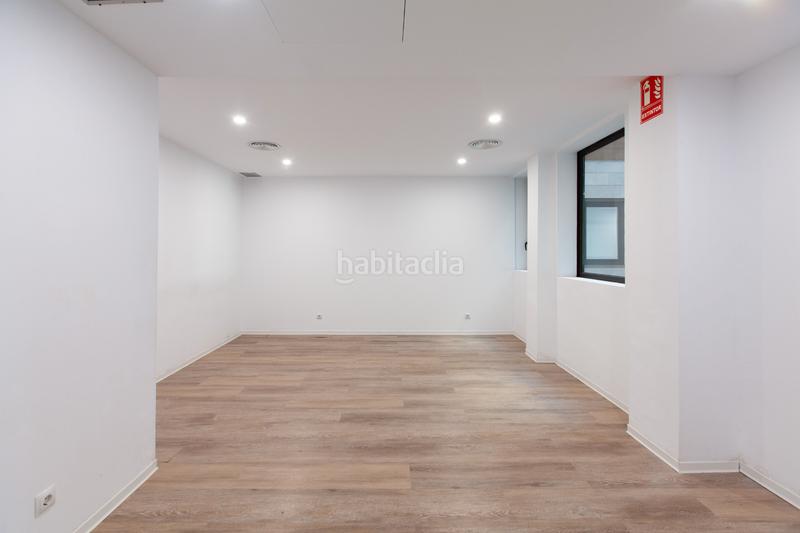 Foto c1c9934a-d87e-4801-a63a-bc0749f2067c. Miete büro in plaça de catalunya 21 in Gòtic Barcelona