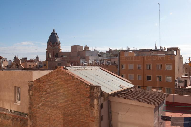 Foto 37a3e59f-22b3-4135-b2c3-4e519ed4df63. Rent office space in plaça de catalunya 21 in Gòtic Barcelona