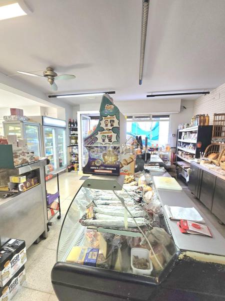 Foto 2129ba3c-f216-449a-b3ac-9b00b073b623. Lloguer local comercial a Centre Masnou (El)