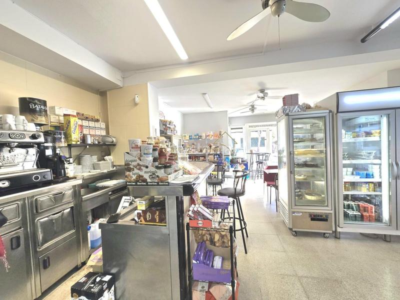Foto 481a8611-6206-4c57-8575-012e8c231d08. Lloguer local comercial a Centre Masnou (El)