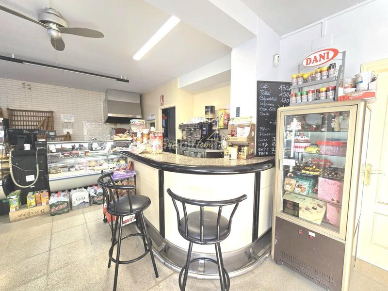 Foto 9450a0cd-7a60-4b0a-b455-aa109e49a105. Lloguer local comercial a Centre Masnou (El)