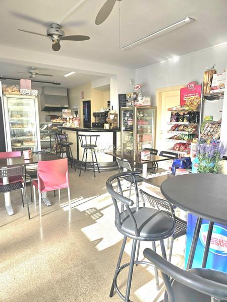 Foto 49a8a975-0bac-40a3-9d39-93b89ca697ea. Location local commercial dans Centre Masnou (El)