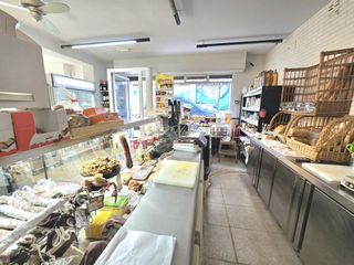 Miete Geschäftsraum in Centre. En exclusiva  cafetería, pastelería y panadería histórica en el
